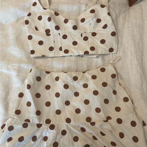 Zara Cream and Brown Polka Dot Mini Skirt & Top Set - Picture 2 of 6